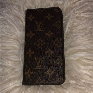 Louis Vuitton Portfolio Case